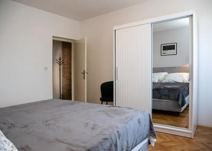 Apartment Jala