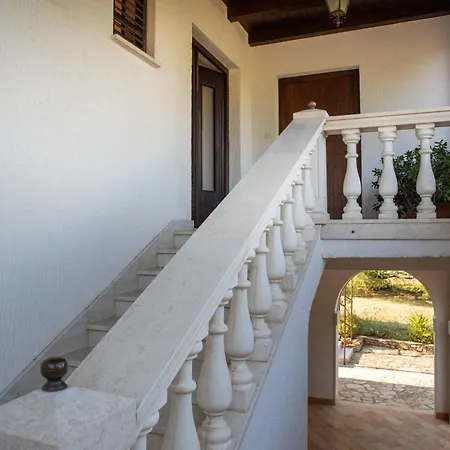 Apartment Jala *